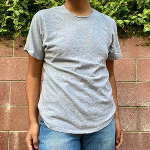 hollister gray tee